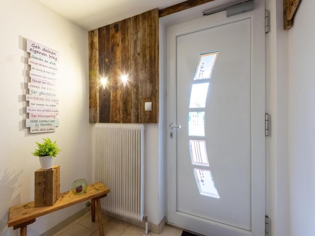 Apartment With A Shared Sauna In 비클바흐 외부 사진